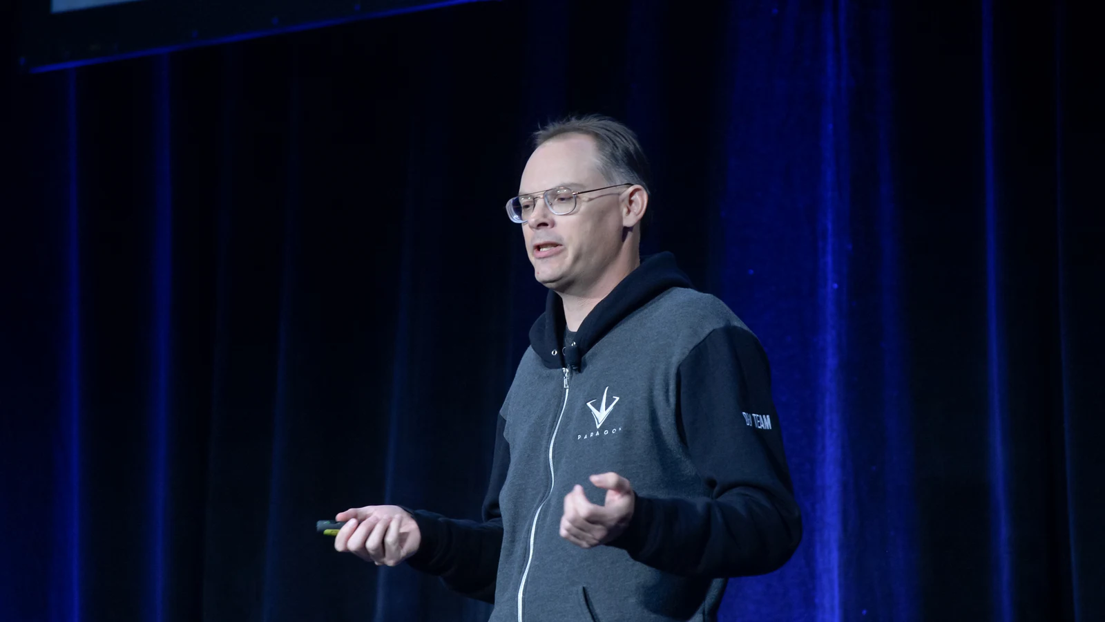 Tim Sweeney, de Epic Games, habla en la sesión de apertura de la compañía durante GDC 2016.