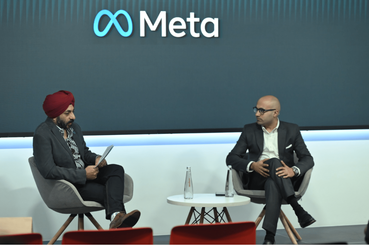 Participantes en un panel de Meta para agencias.
